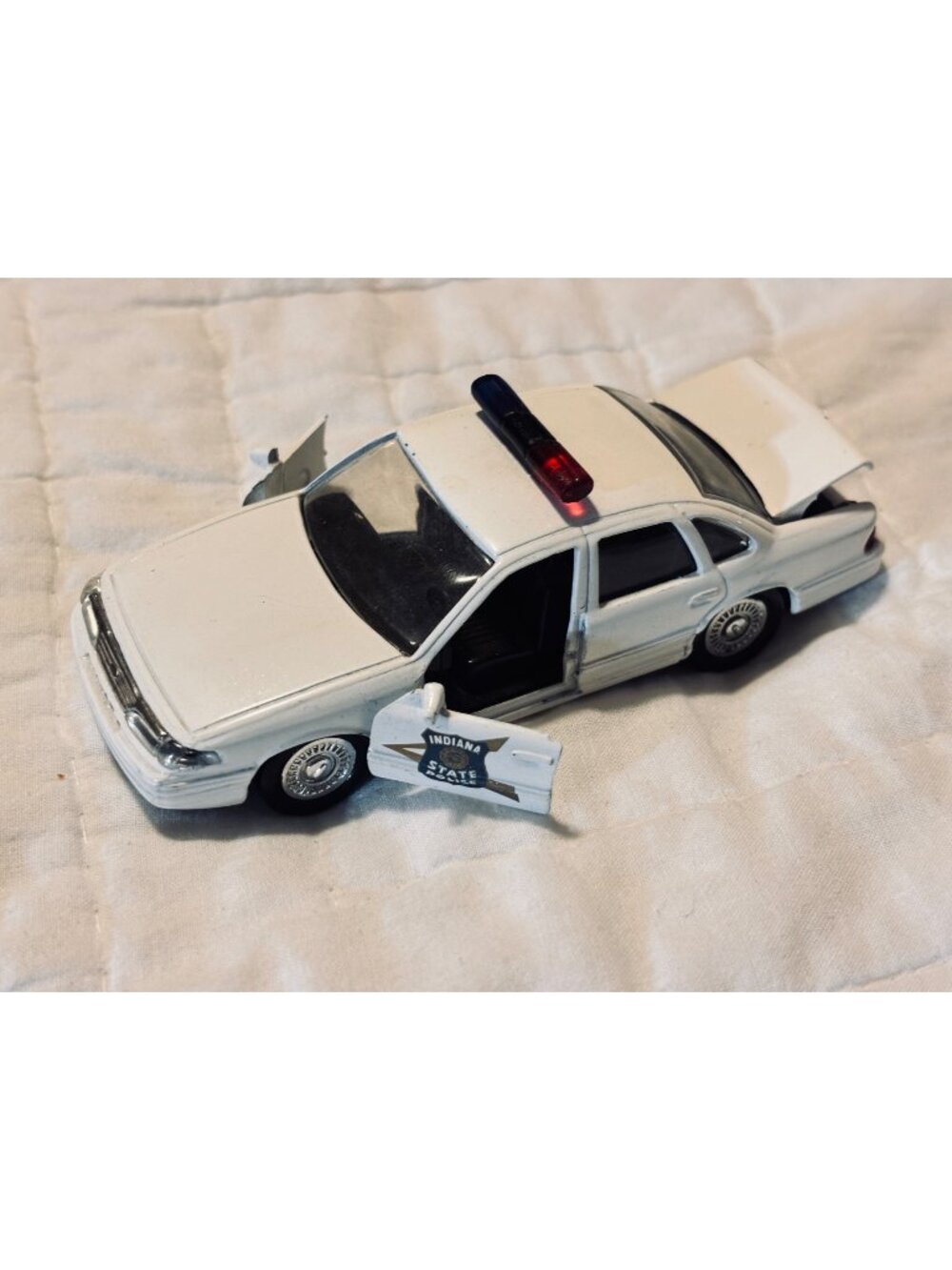Indiana State Police Ford Crown Victoria Model Car 1994 Road Champs
